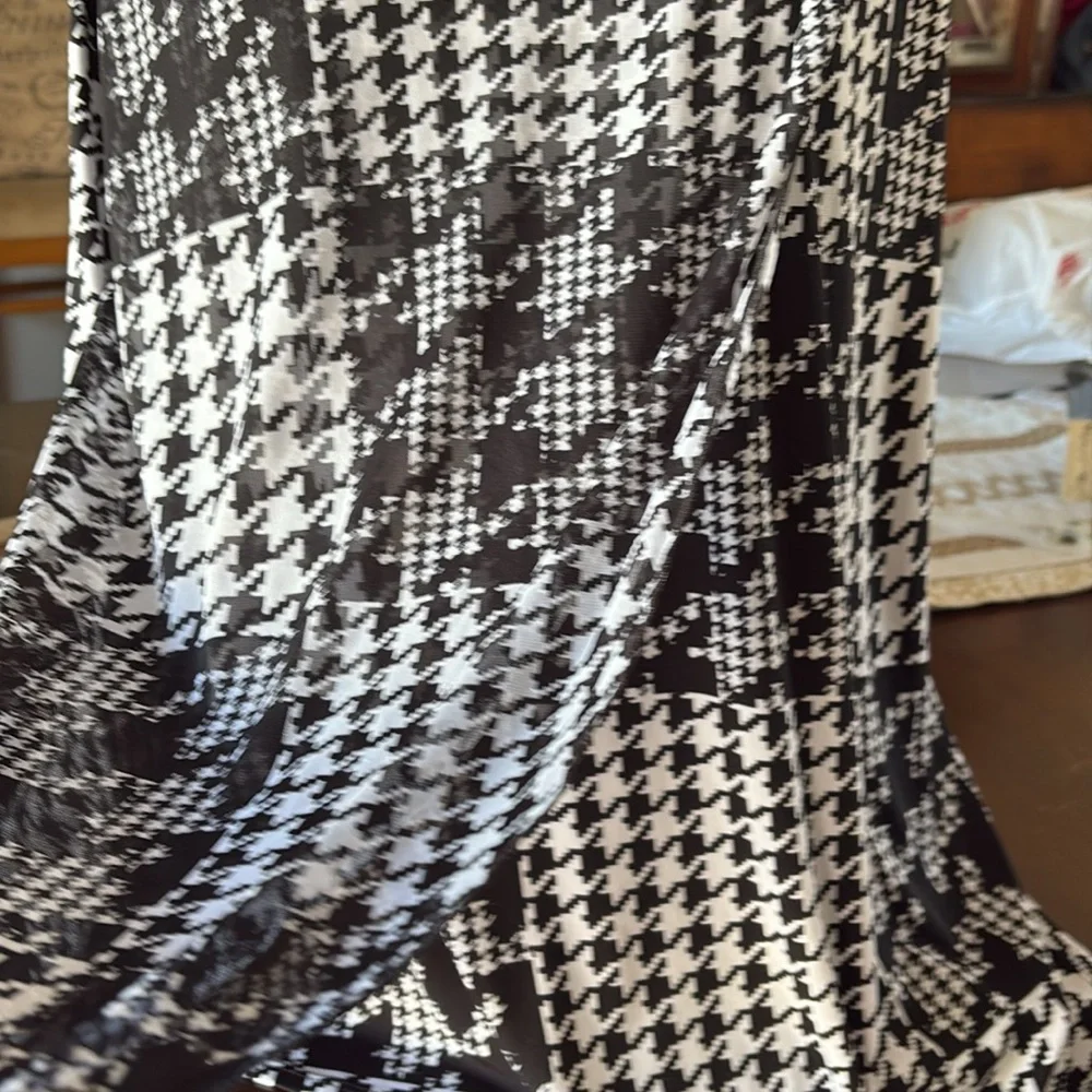 Women’s shirt - Picture 3 of 8